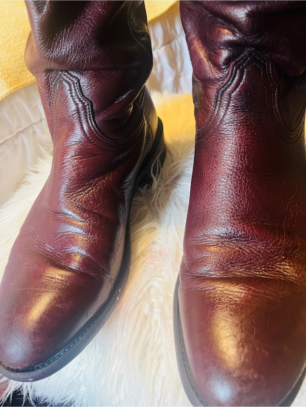Lucchese  Women’s size 9.5 and Men’s size 8 leather Western Boots - Burgundy - Picture 5 of 14